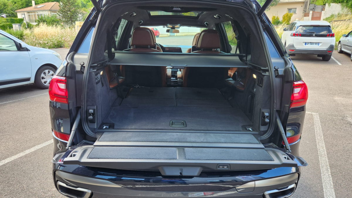Bmw X7 — 25