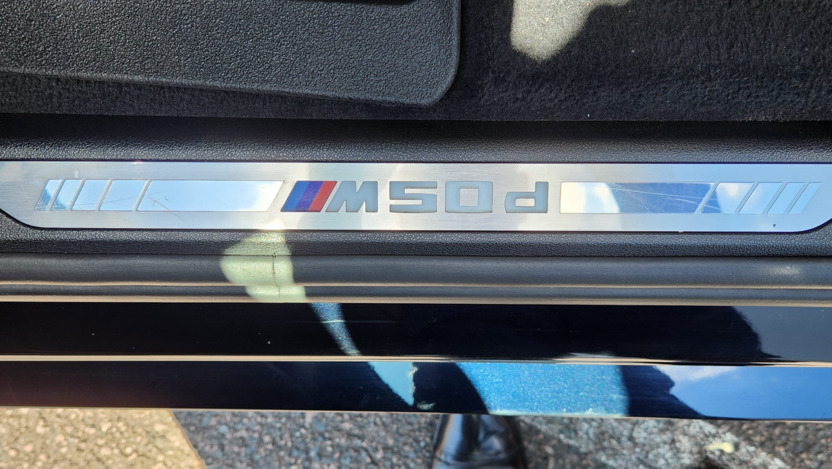 Bmw X7 — 38