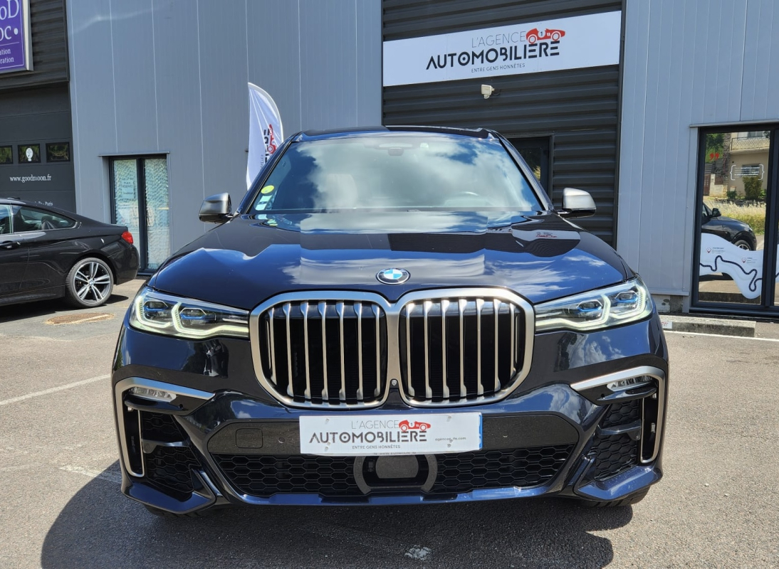 Bmw X7 — 8