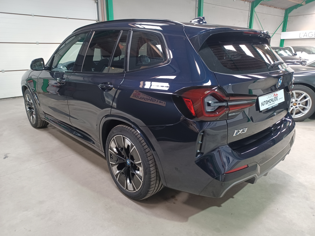 Bmw Ix3 — 7