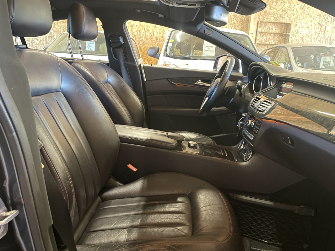 Mercedes Classe CLS — 12