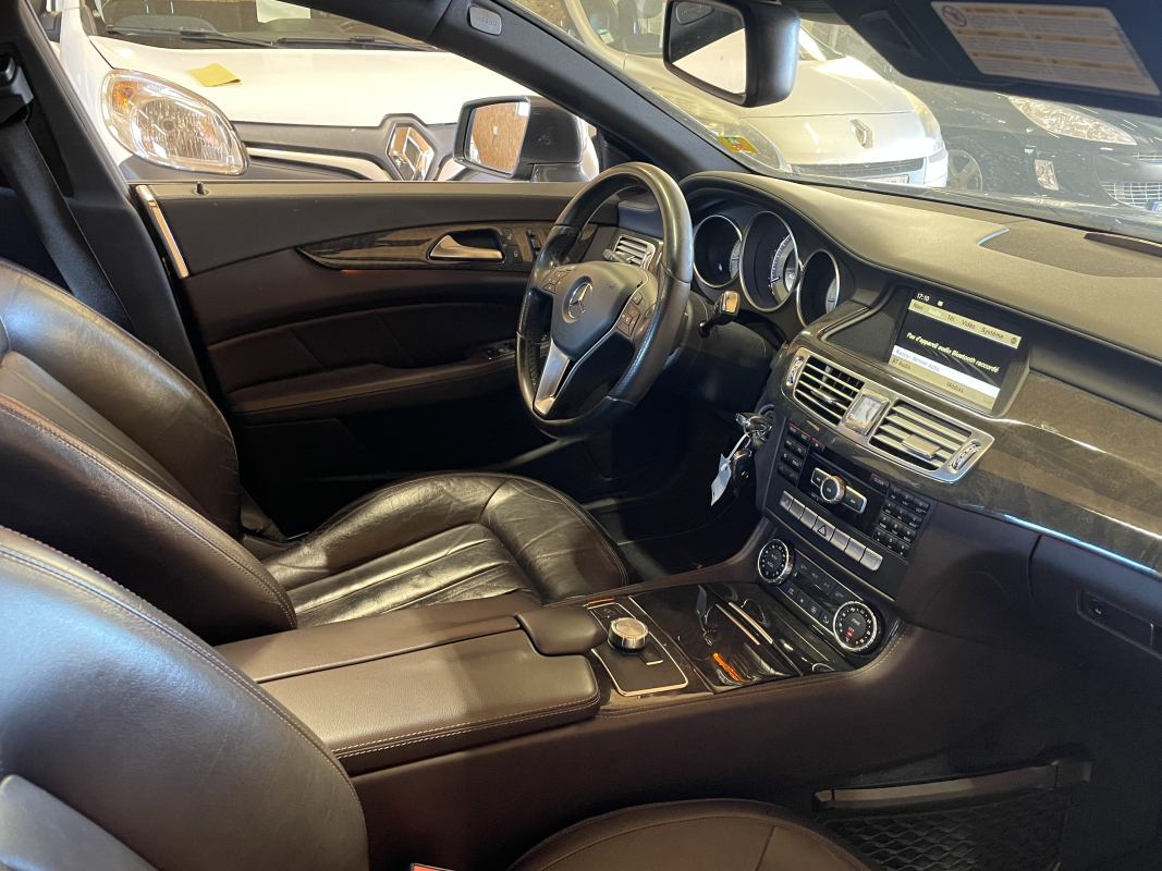 Mercedes Classe CLS — 13