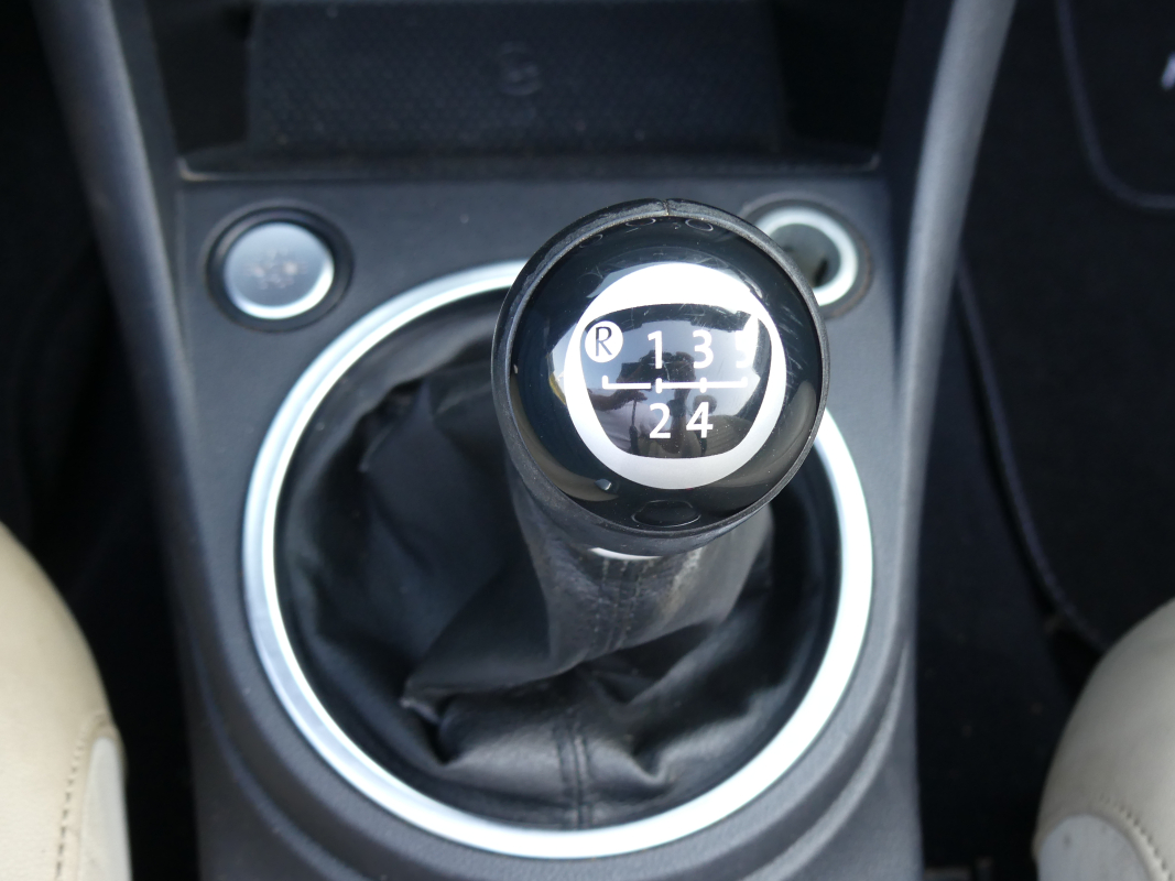 Volkswagen Coccinelle Cabriolet — 14