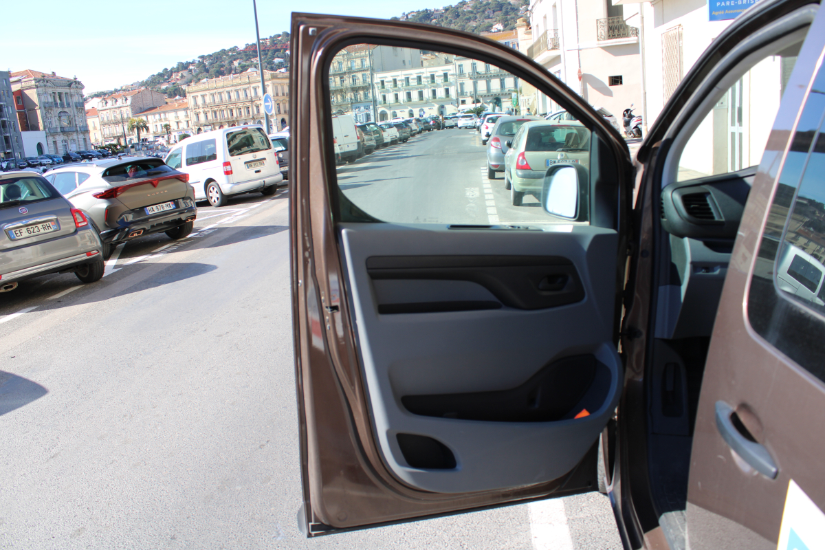 Toyota PROACE Verso — 32