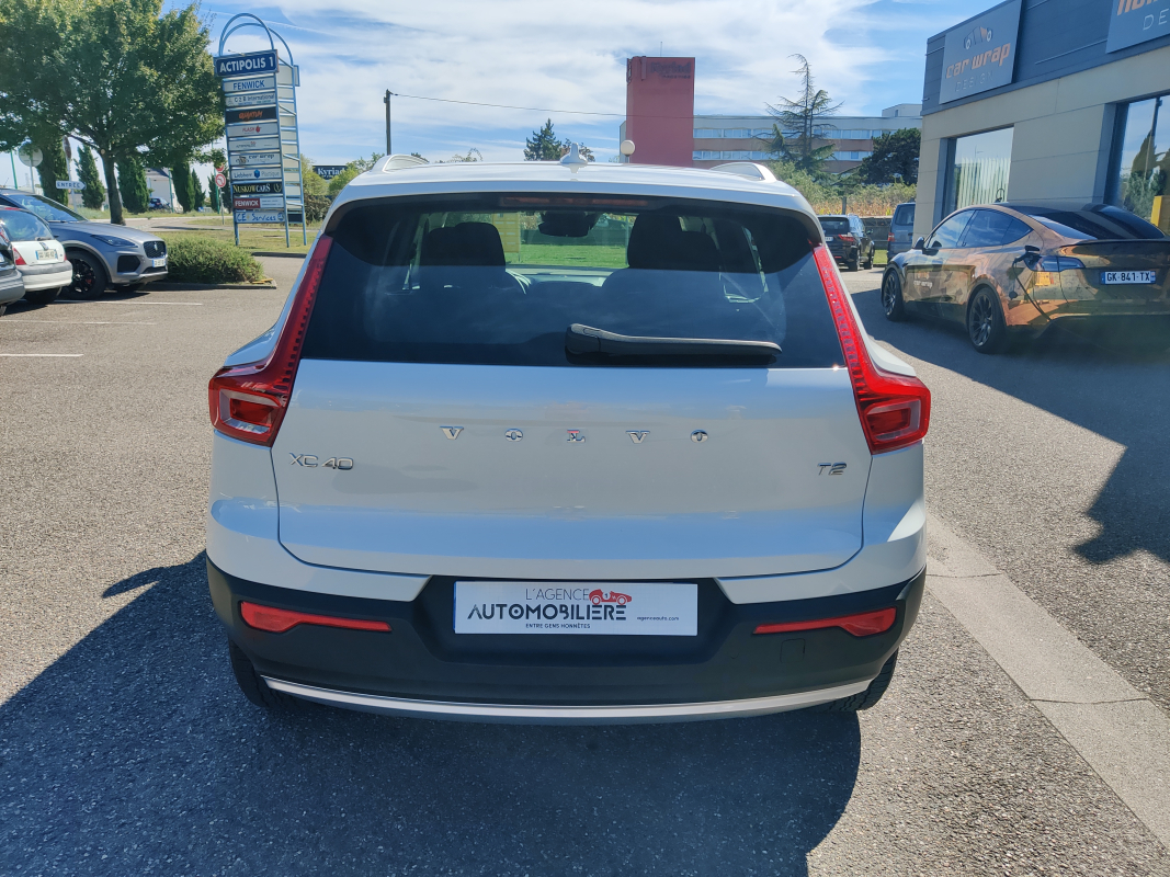 Volvo XC40 — 11