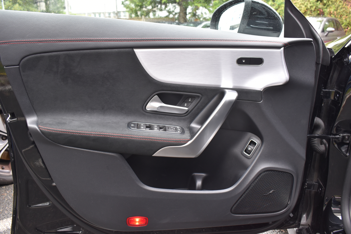 Mercedes Classe CLA — 16