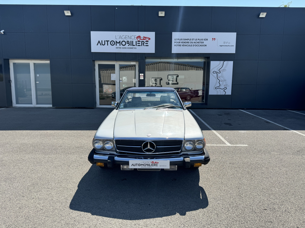 Mercedes SL — 3