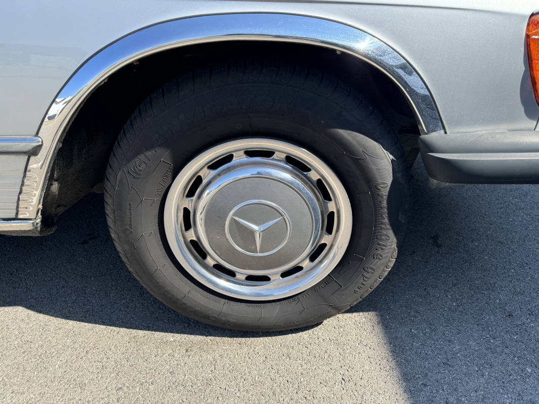 Mercedes SL — 25