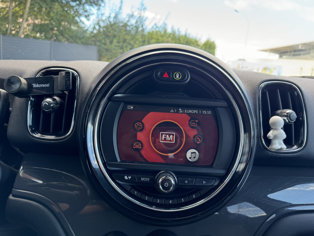 Mini Countryman — 24