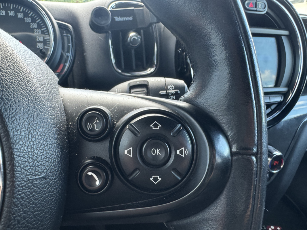 Mini Countryman — 20