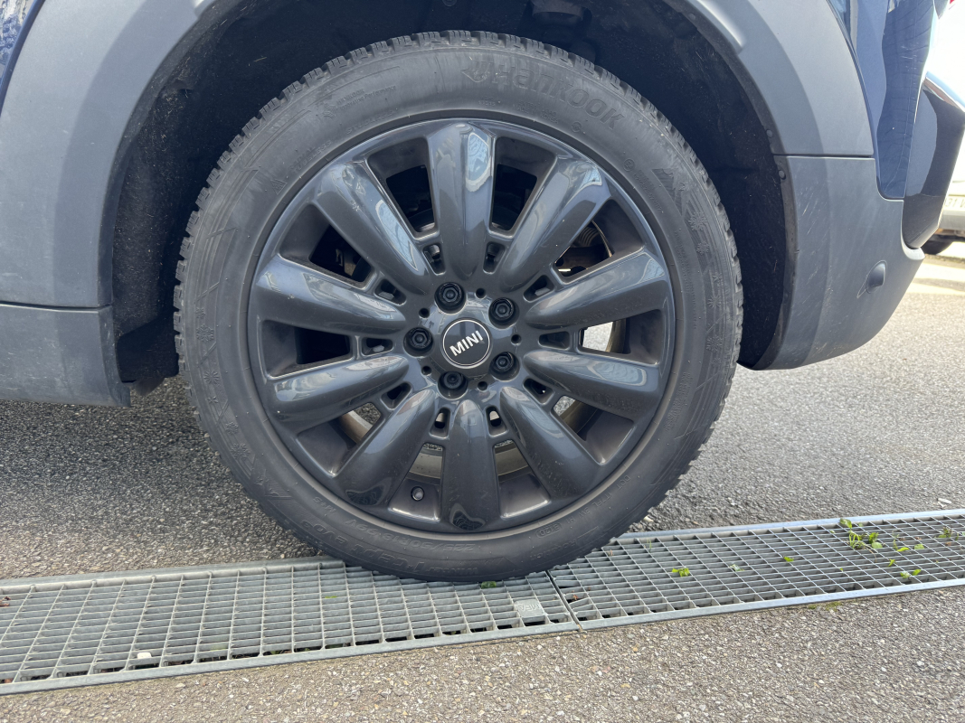 Mini Countryman — 9