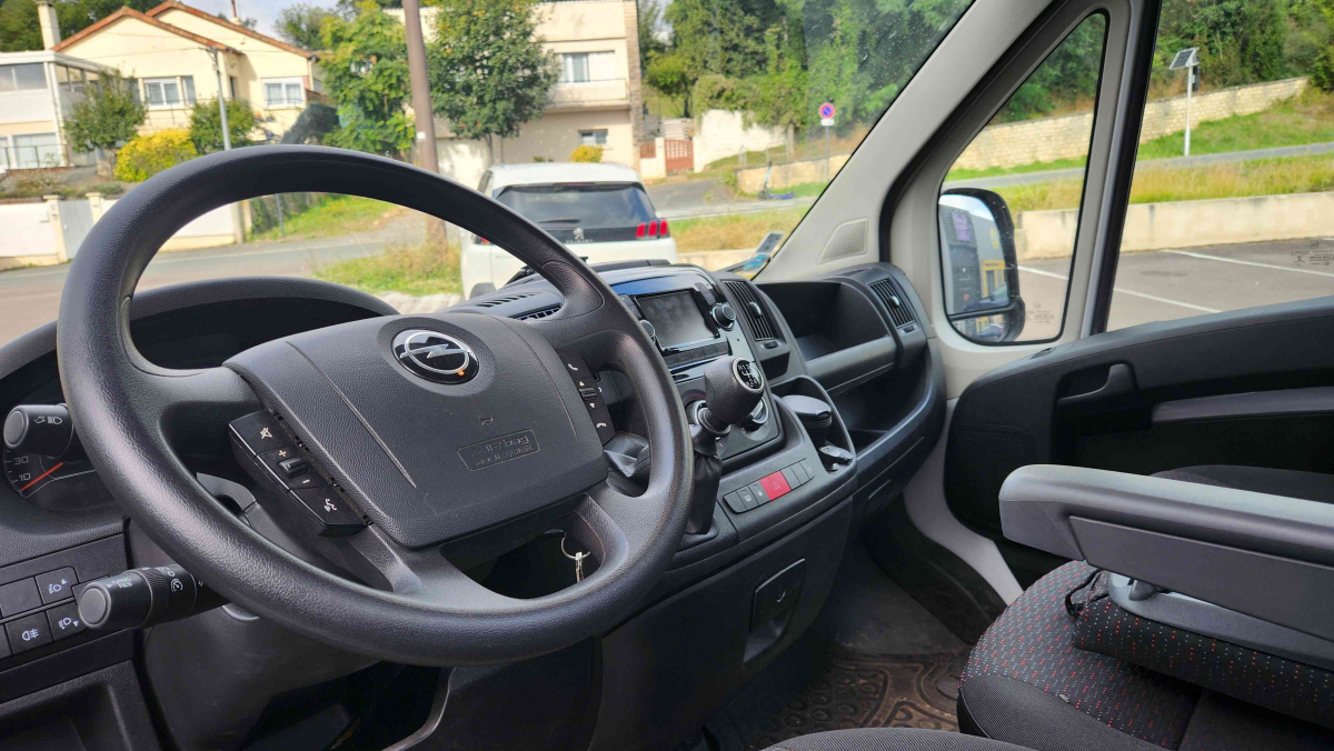 Opel Movano — 11