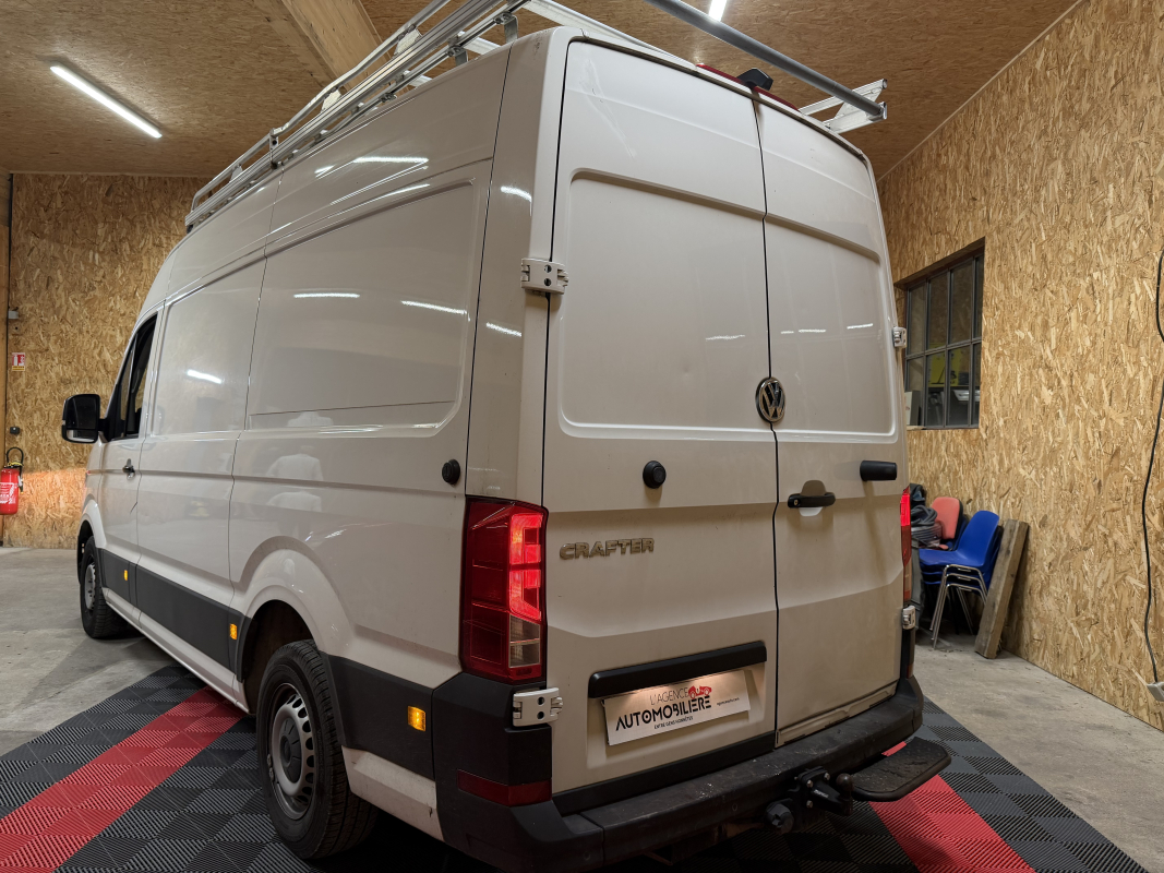 Volkswagen Crafter — 3