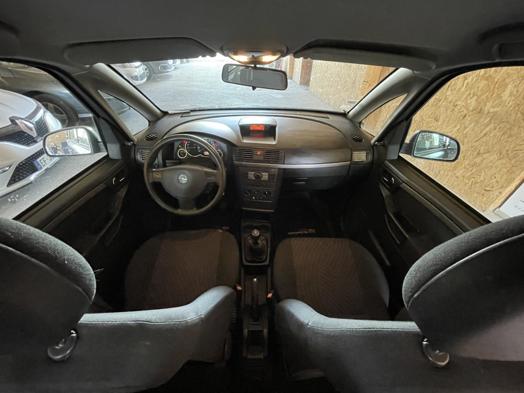 Opel Meriva — 17
