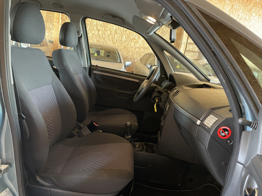 Opel Meriva — 16