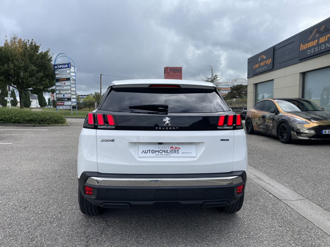 Peugeot 3008 — 9