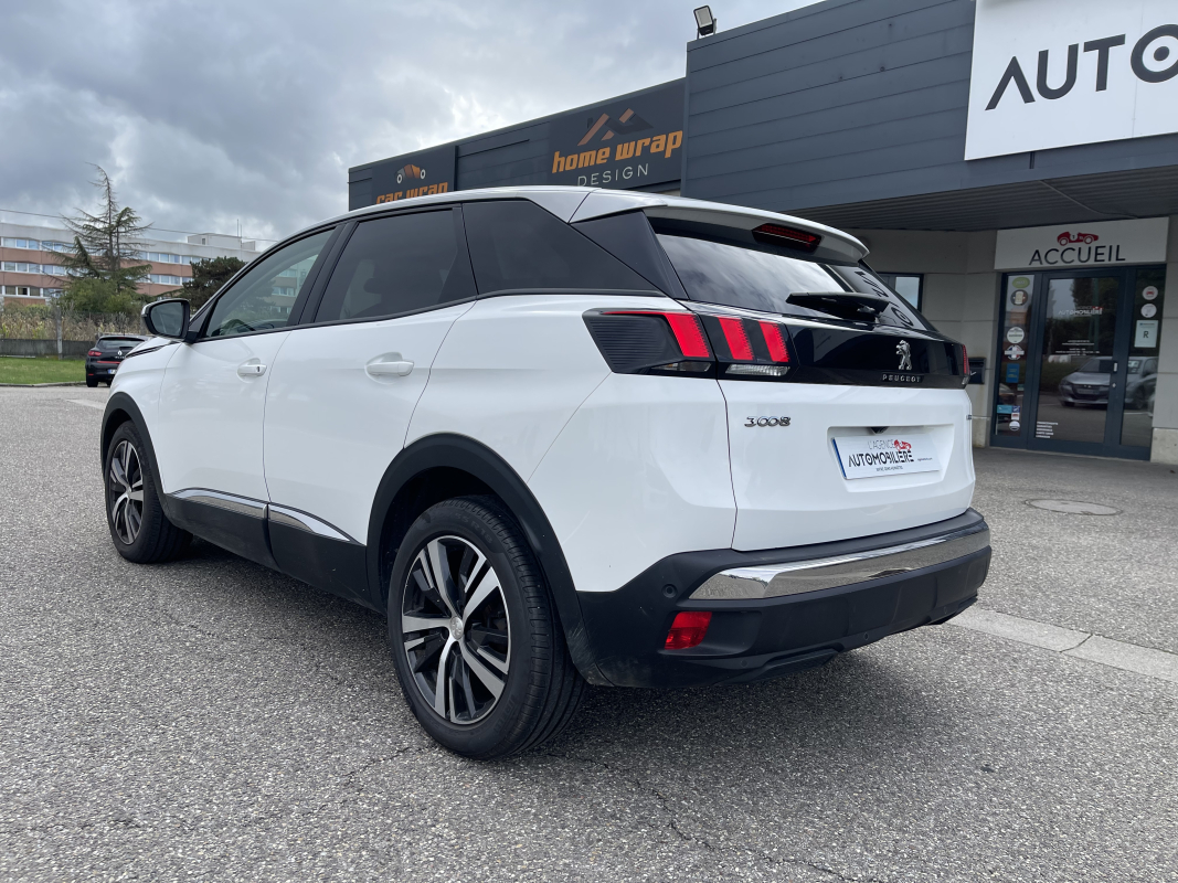 Peugeot 3008 — 7