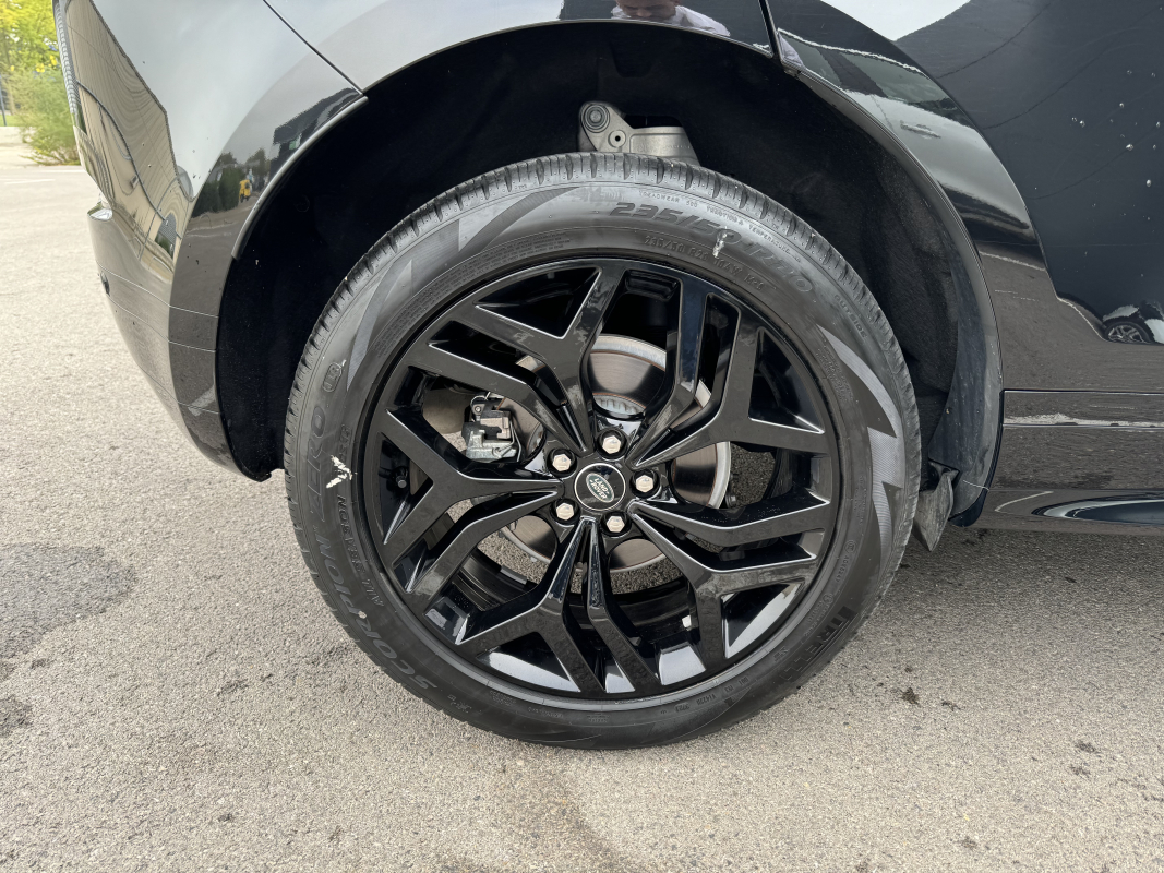 Land Rover Range Rover Evoque — 33