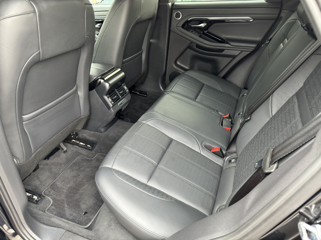 Land Rover Range Rover Evoque — 18