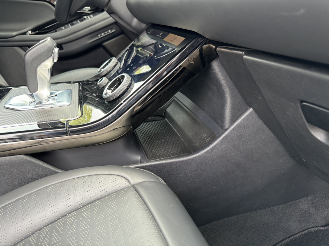 Land Rover Range Rover Evoque — 28
