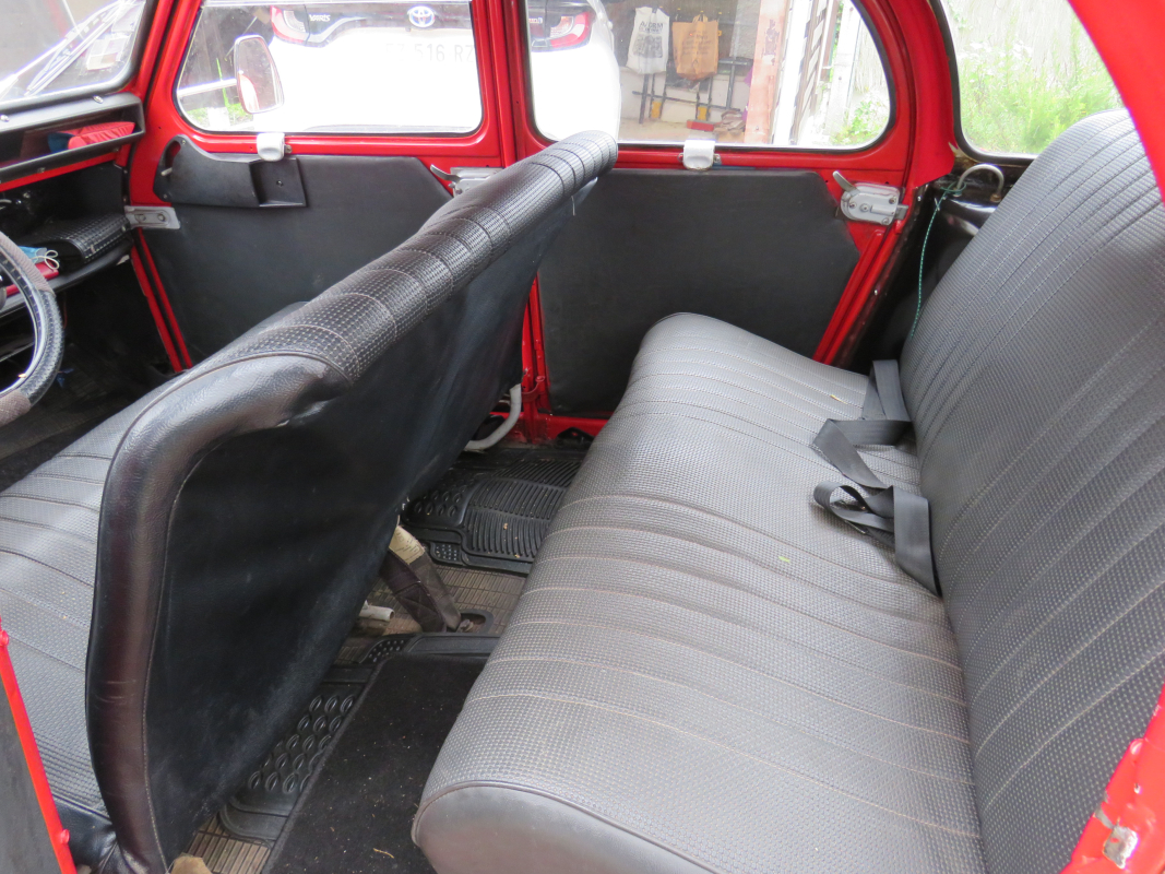 Citroen 2CV — 10