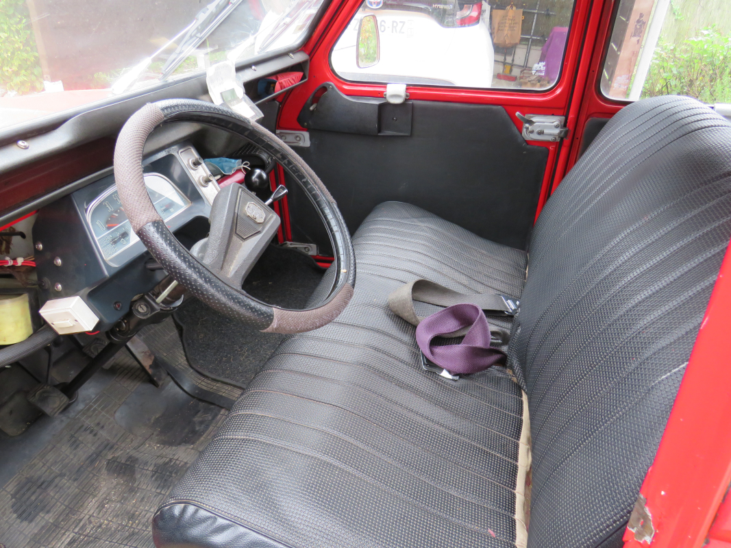 Citroen 2CV — 8