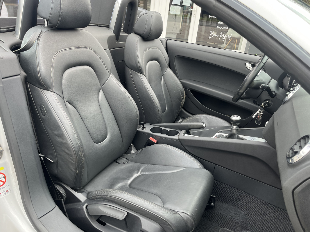 Audi TT Roadster — 25
