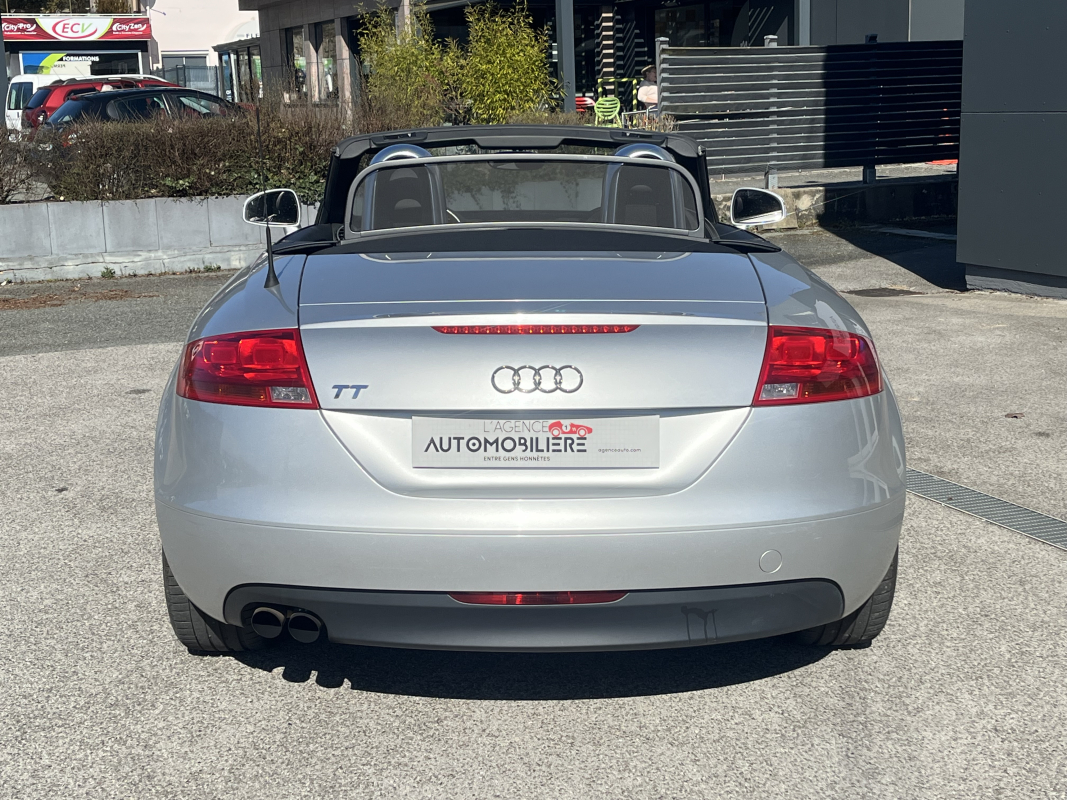 Audi TT Roadster — 13