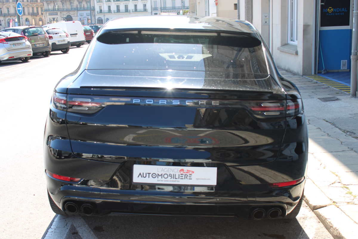 Porsche Cayenne — 6