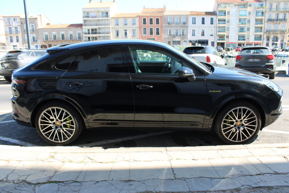 Porsche Cayenne — 4