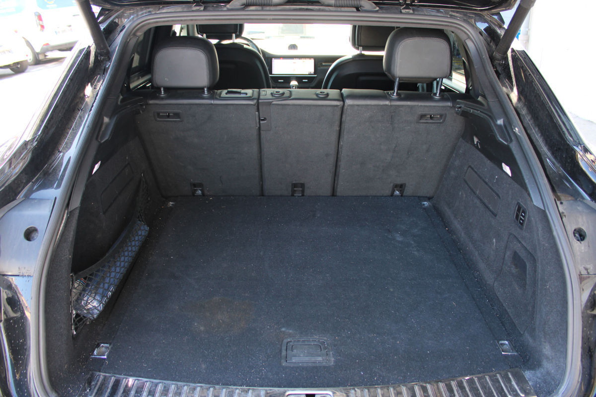 Porsche Cayenne — 31