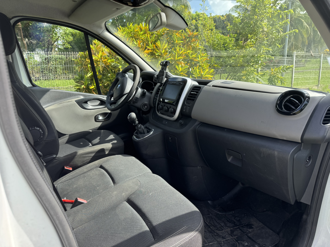 Renault Trafic — 2