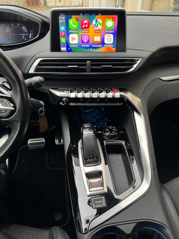 Peugeot 3008 — 13
