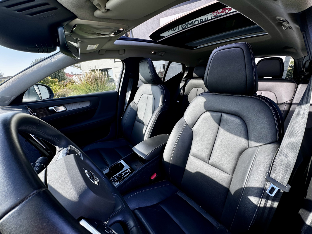 Volvo XC40 — 10
