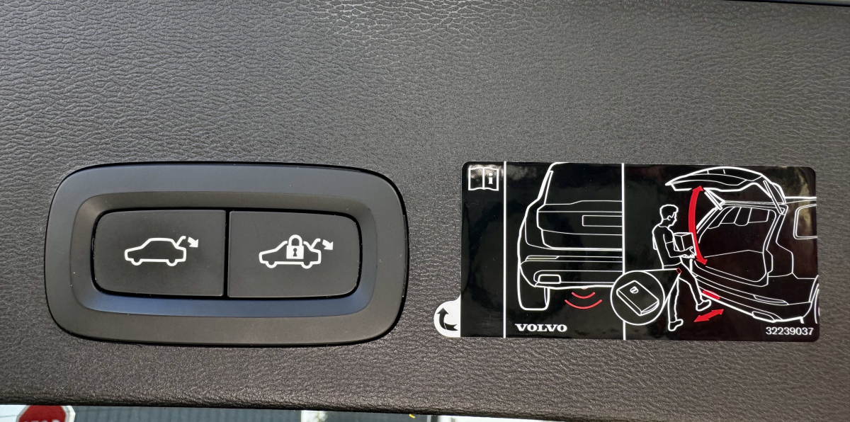 Volvo XC40 — 36