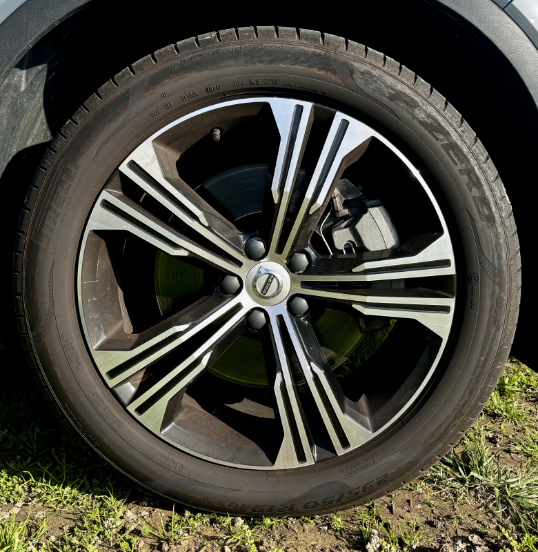 Volvo XC40 — 20