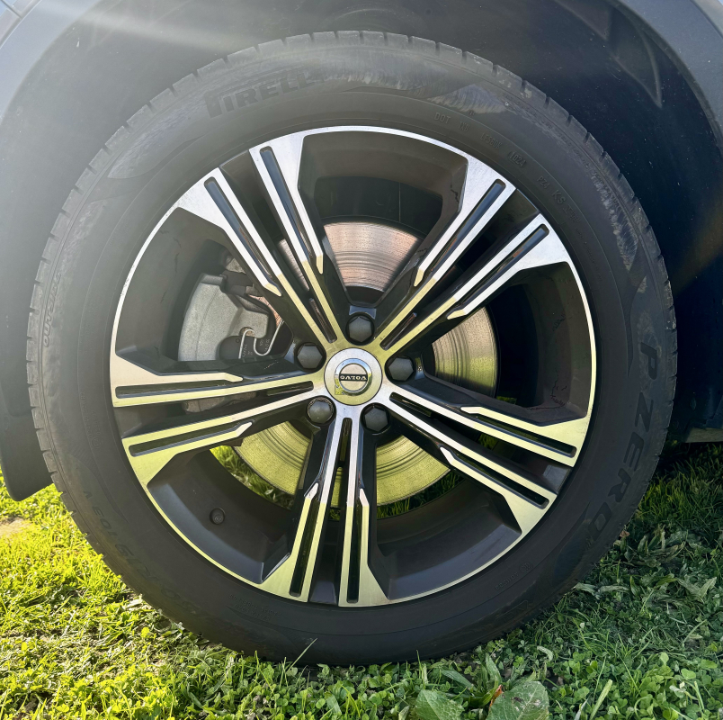 Volvo XC40 — 39