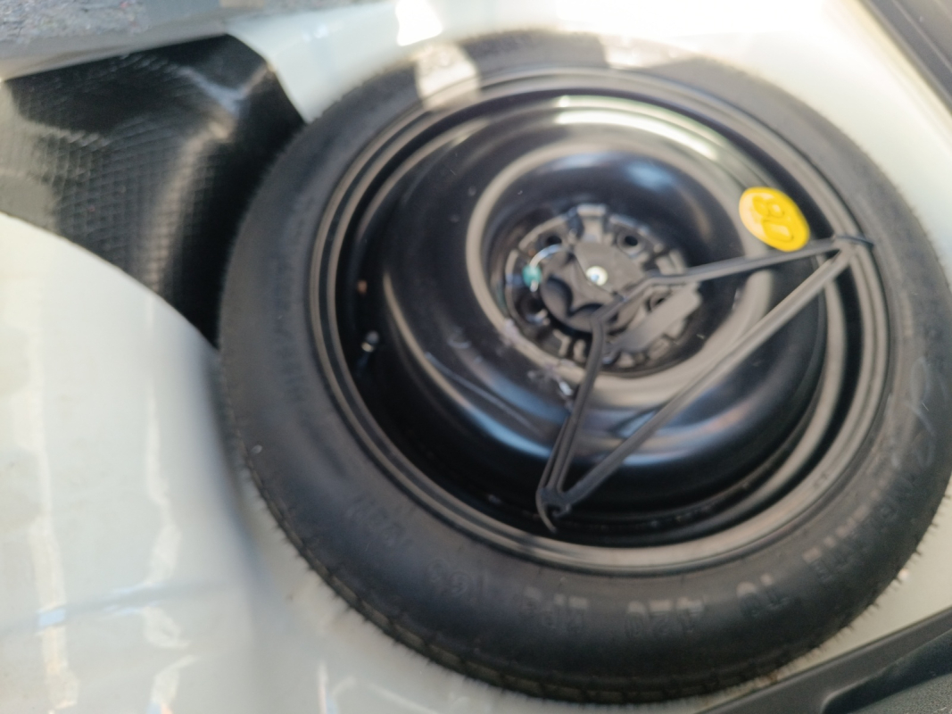 Nissan Juke — 28