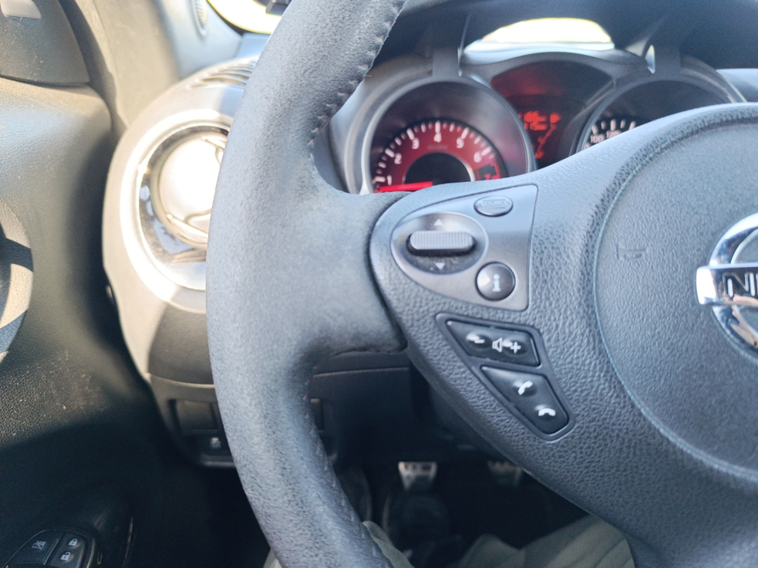 Nissan Juke — 30