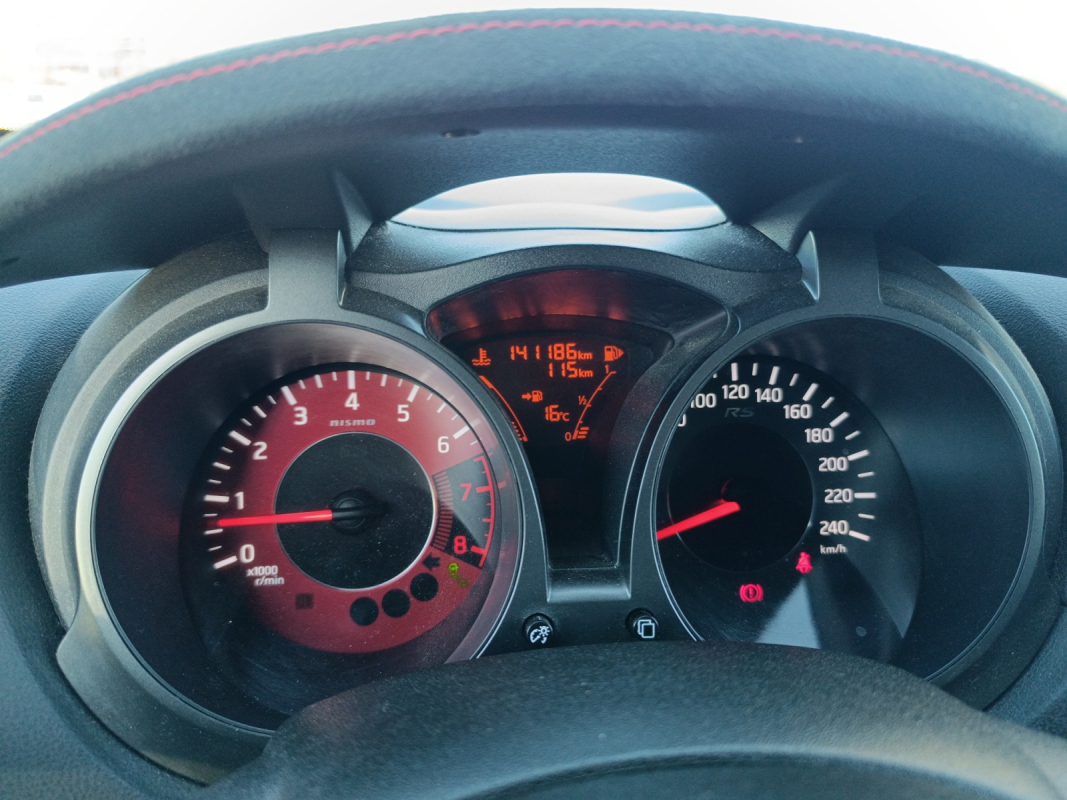 Nissan Juke — 16