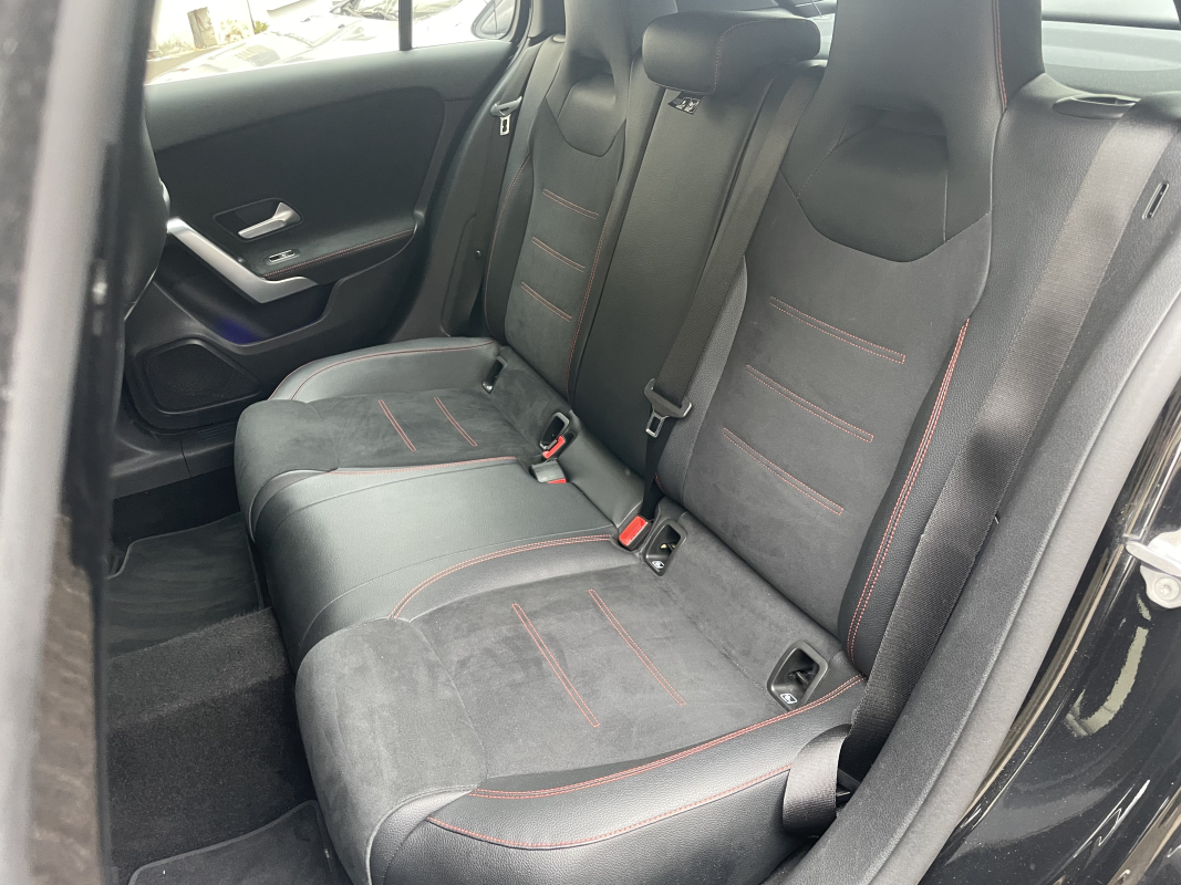 Mercedes Classe A — 13