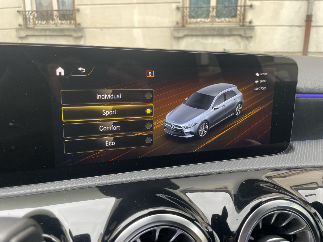 Mercedes Classe A — 18