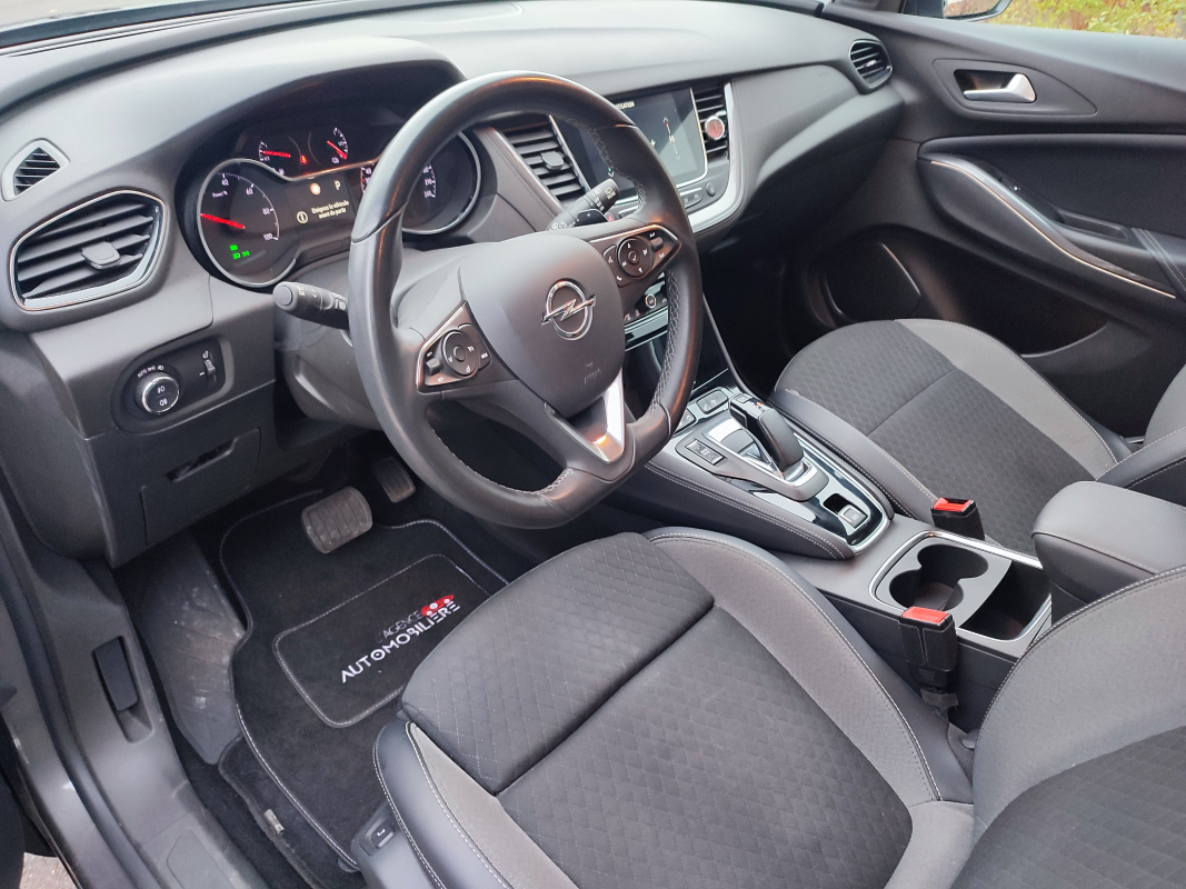 Opel Grandland X — 10