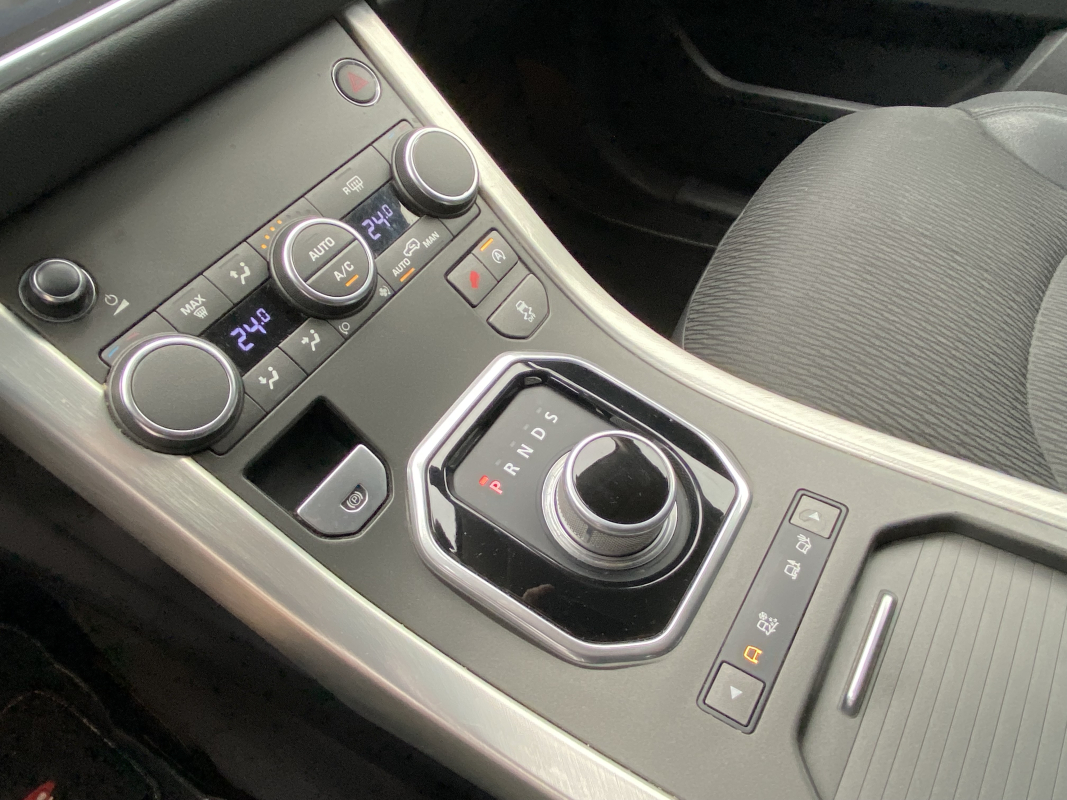 Land Rover Range Rover Evoque — 23