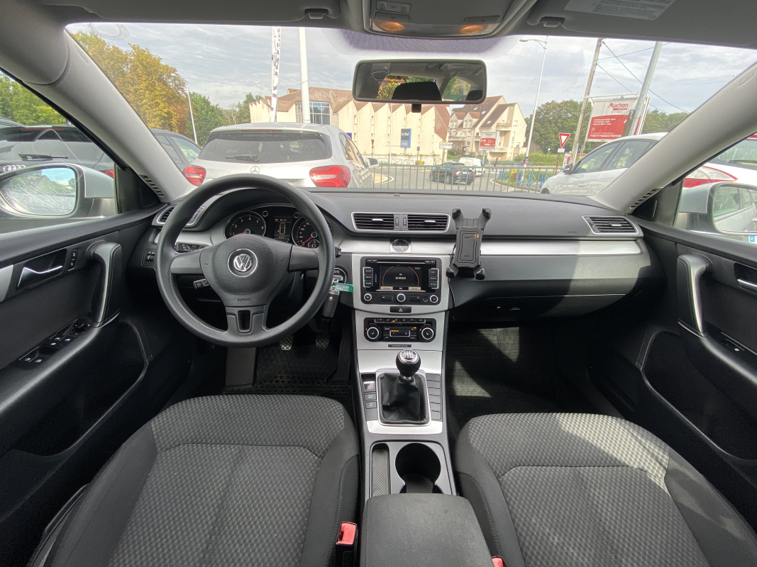 Volkswagen Passat SW — 13