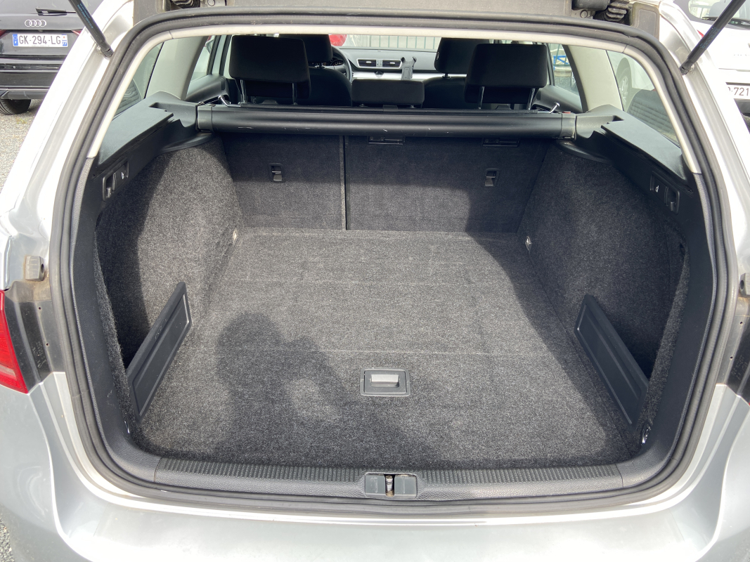 Volkswagen Passat SW — 9