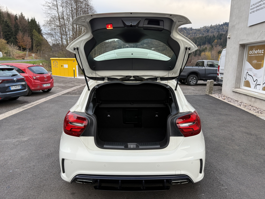 Mercedes Classe A — 23