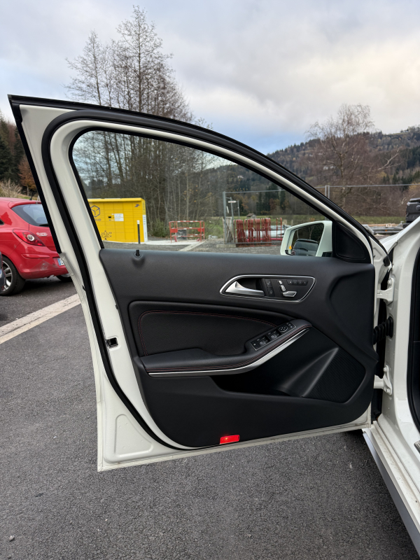 Mercedes Classe A — 26