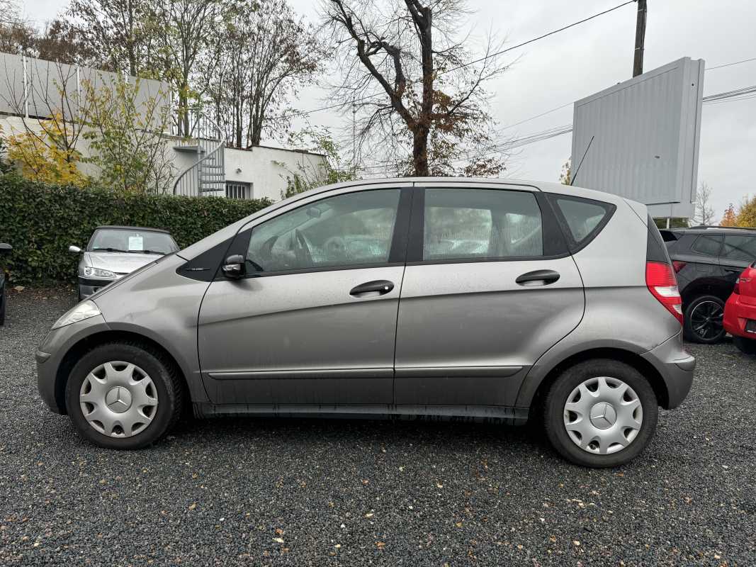 Mercedes Classe A — 16