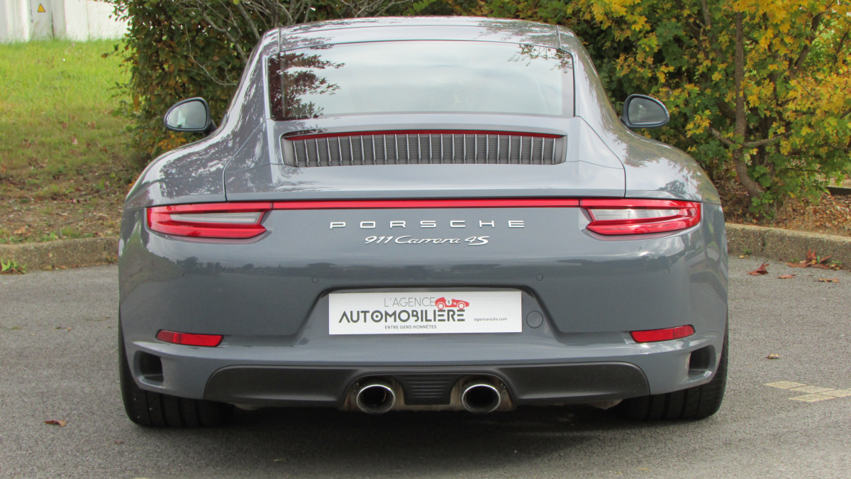 Porsche 911 — 5
